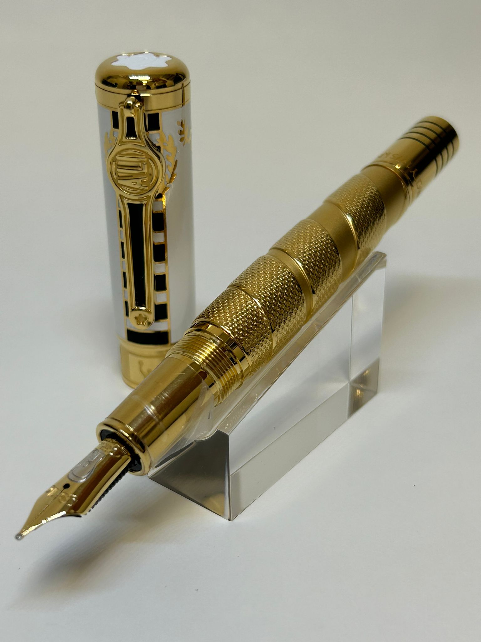 Full set Montblanc Great Characters Muhammad Ali Limited Edition 1942 Fountain pen