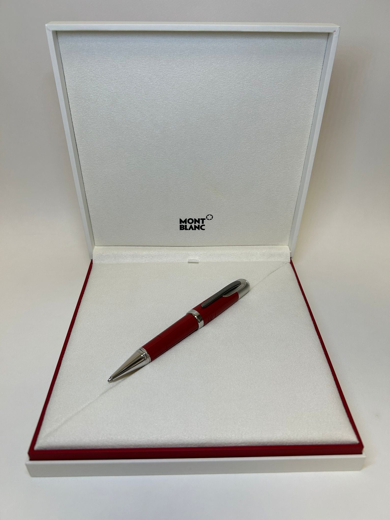 Full set Montblanc GREAT CHARACTERS ENZO FERRARI SPECIAL EDITION FOUNTAIN PEN