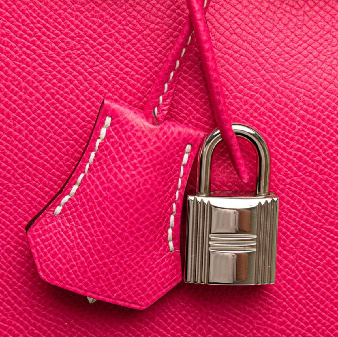 Pe-owned 2012 Hermes Birkin 35 Epsom leather handbag in a lovely pink hue featuring palladium hardware