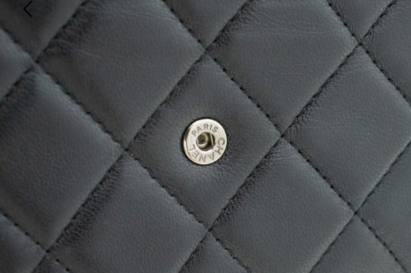 Pre-owned 2016 Quilted black colour Chanel Lambskin Classic CC Wallet on Chain