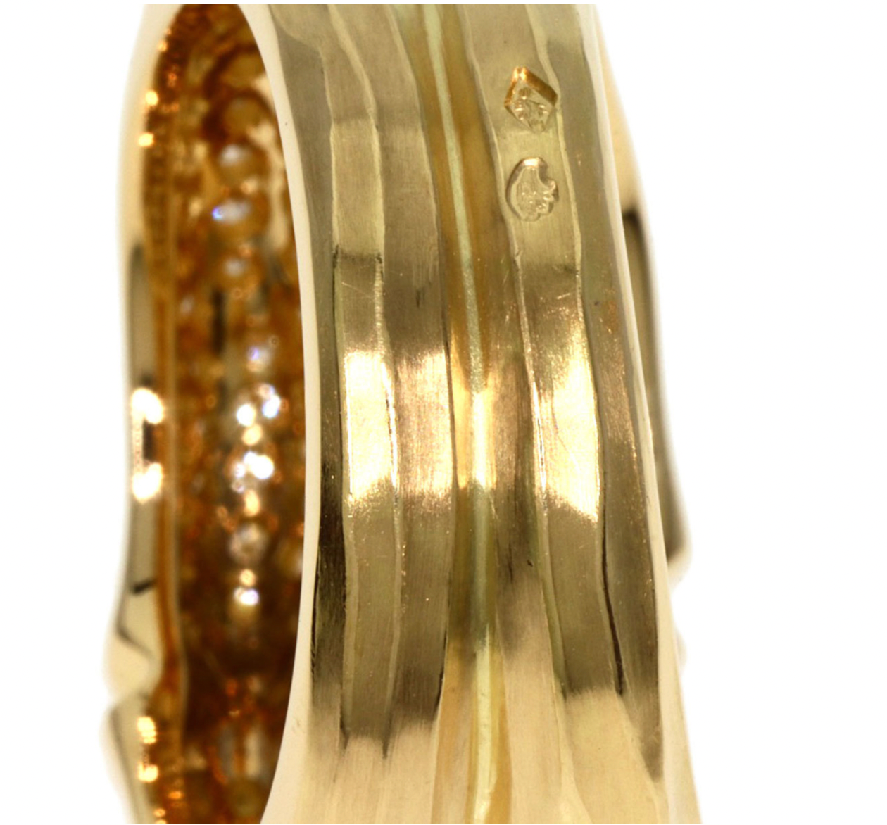 Pre-owned 18k yellow gold ring from Cartier Bamboo collection set with 1.65ctw of diamonds