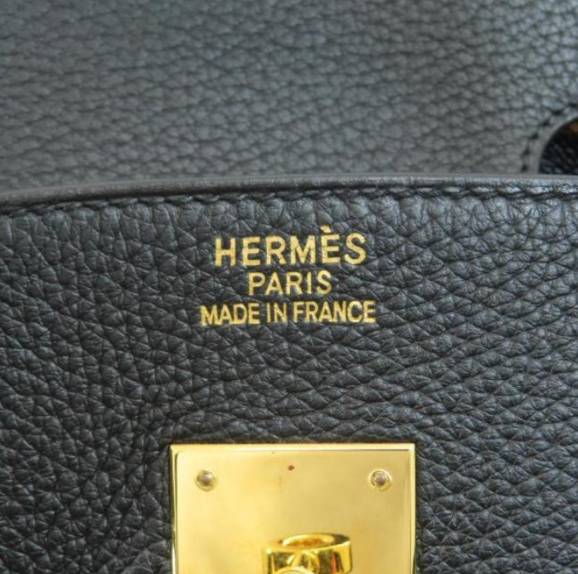 Pre-owned HERMES Birkin 35 handbag in black color and gold plated hardware