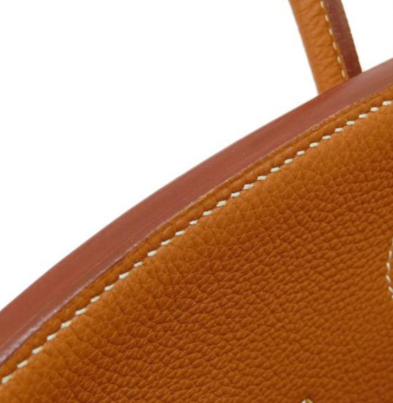 Pre-owned Hermes Birkin 35 handbag is made from Fauve Barenia Faubourg Togo leather with contrasting stitching and gold hardware