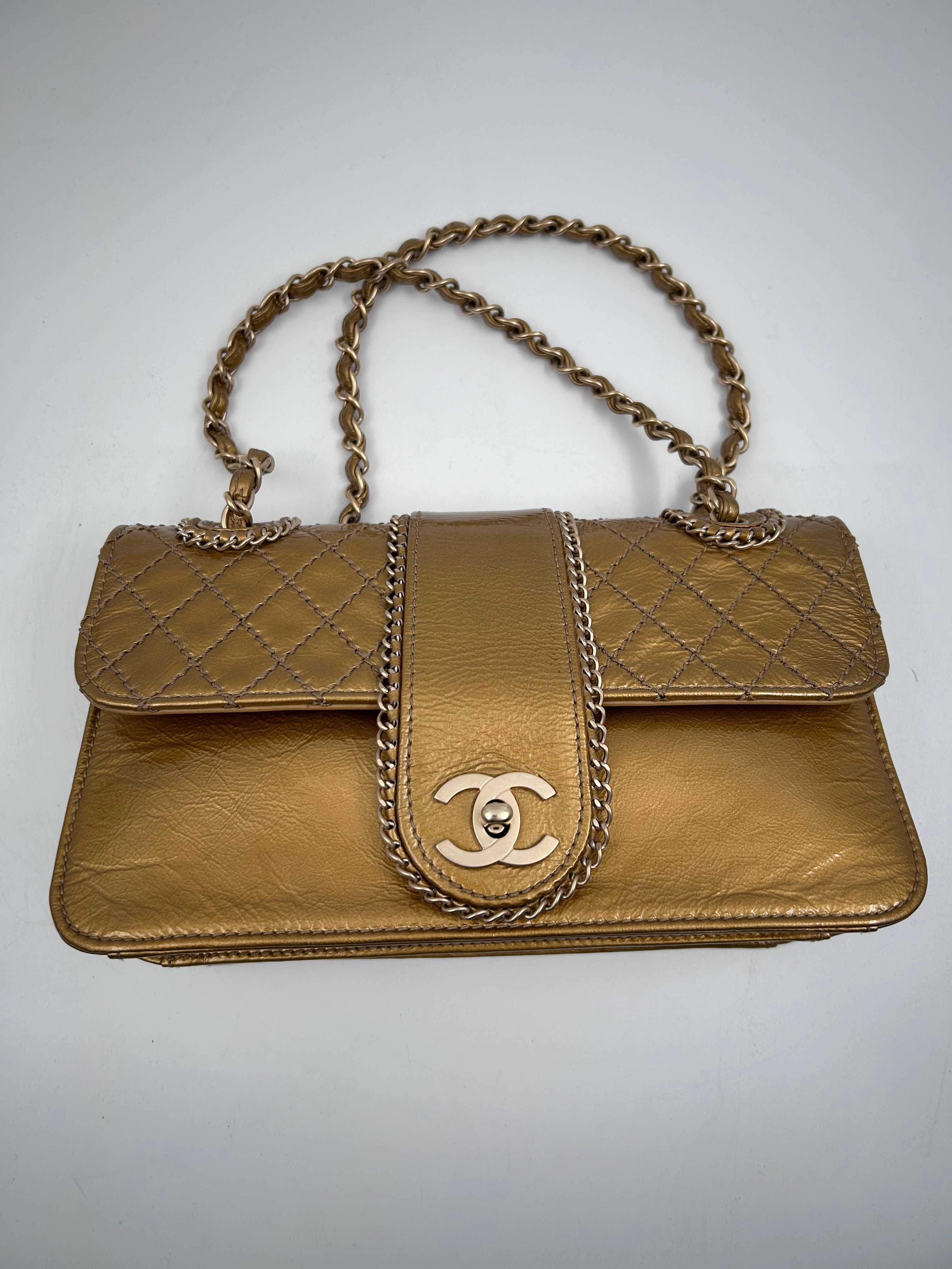 Pre-owned Chanel Madison Flap gold patent leather with quilted pattern & CC turn-lock on the front flap