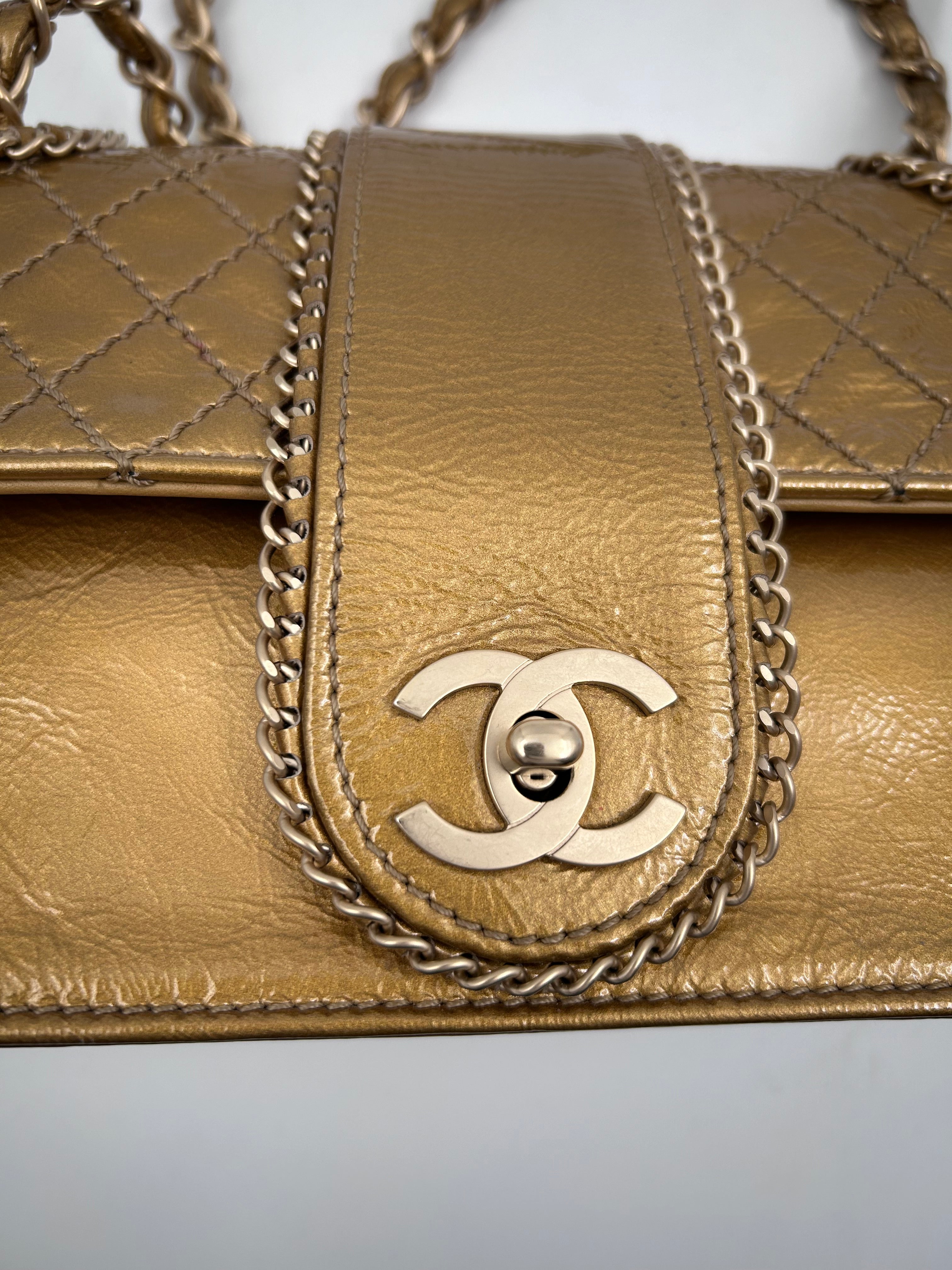 Pre-owned Chanel Madison Flap gold patent leather with quilted pattern & CC turn-lock on the front flap