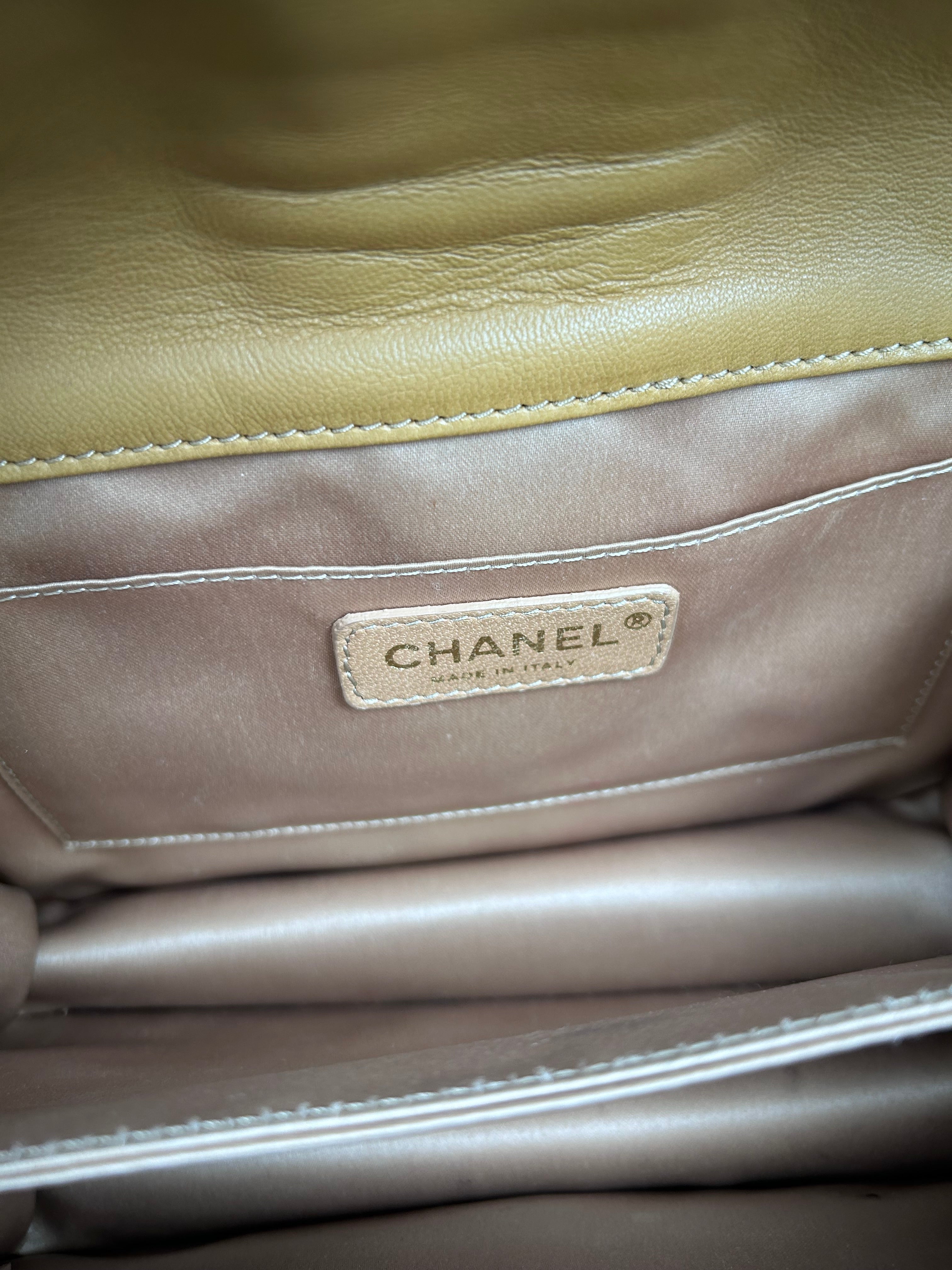 Pre-owned Chanel Madison Flap gold patent leather with quilted pattern & CC turn-lock on the front flap