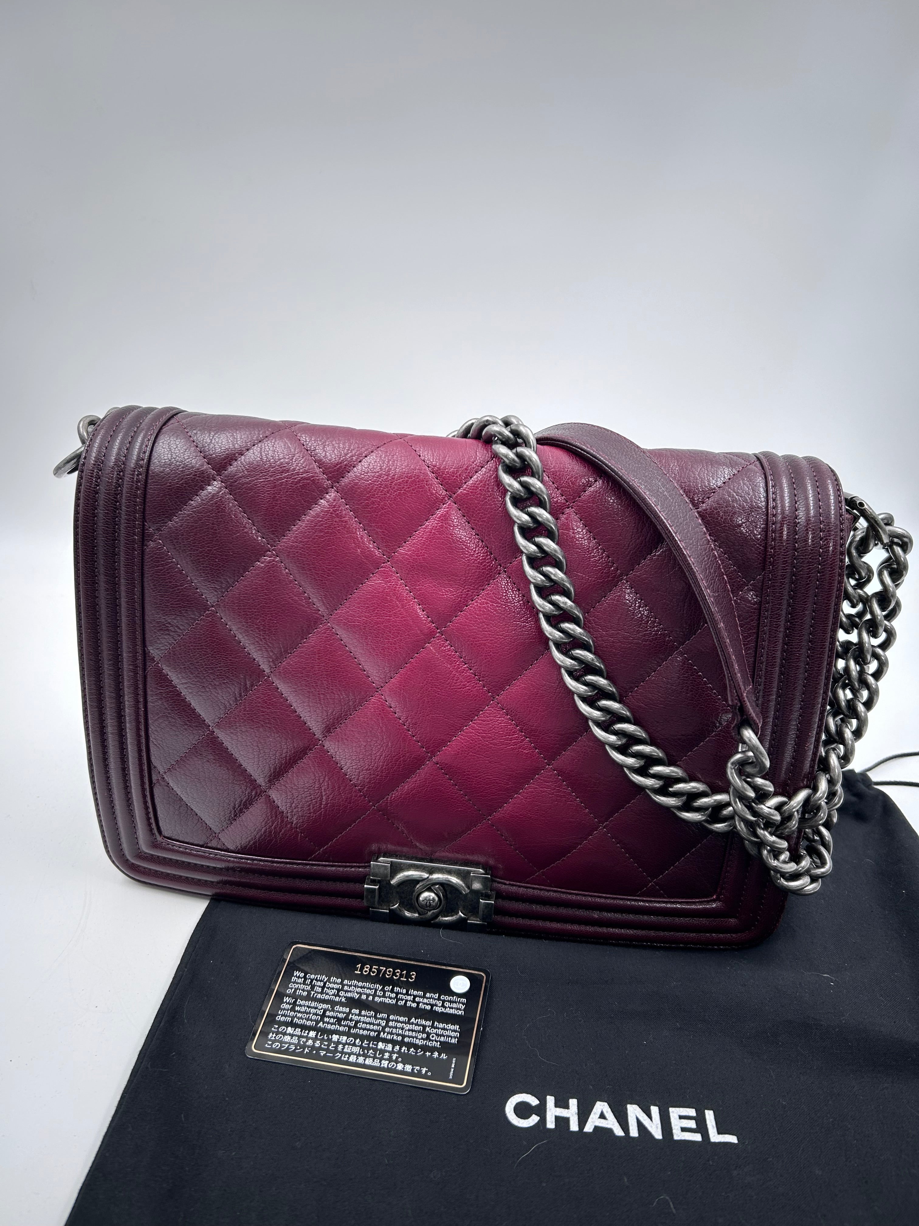 Pre-owned Chanel Oxblood Ombre Quilted Glazed Leather Large Boy Bag handbag