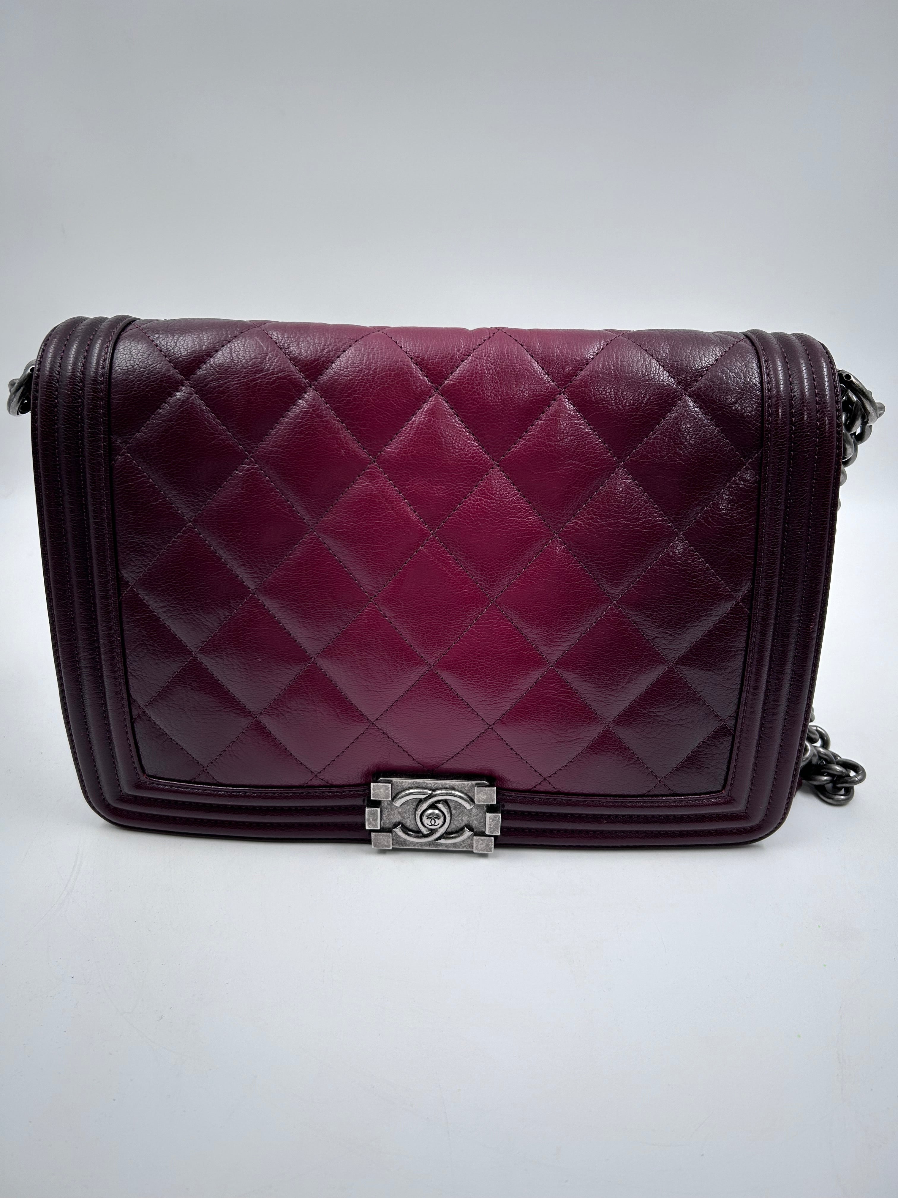 Pre-owned Chanel Oxblood Ombre Quilted Glazed Leather Large Boy Bag handbag