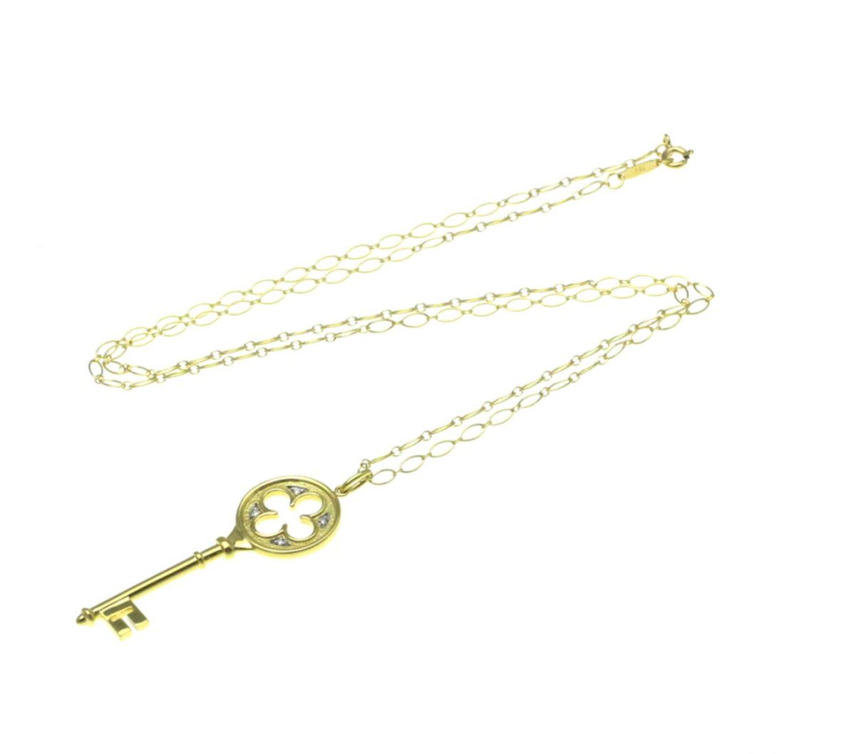 Pre-owned 18k yellow gold Tiffany & Co. Trèfle key necklace with diamonds