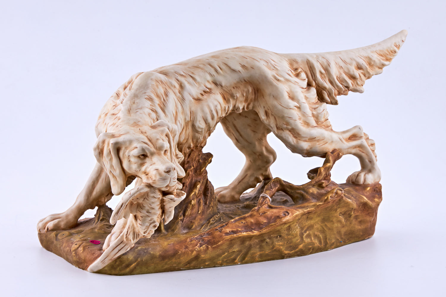 Royal Dux Bohemia Porcelain Figure of English Setter during hunting