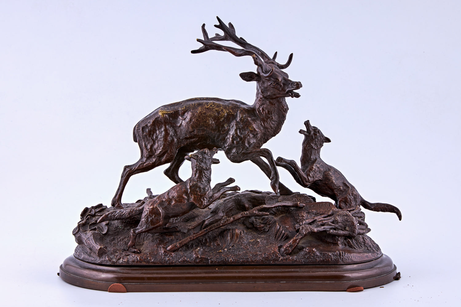 Patinated bronze sculpture of a Hunt scene