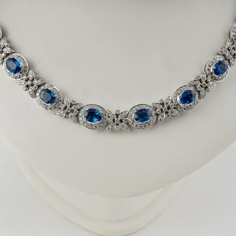 18k white gold necklace set with 9,10 CTW natural diamonds and 20 CTW blue sapphires